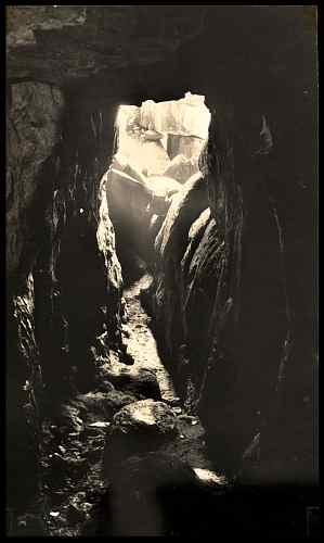 Lower Aladdin[Moore]